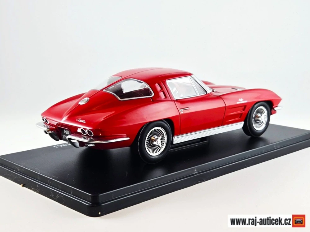 Chevrolet Corvette Stingray Coupe 1963 1:24 Edicola