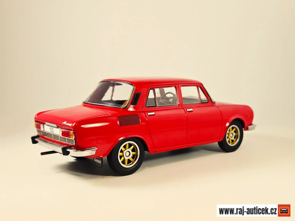 Škoda 100 L Sport 1:18 MCG