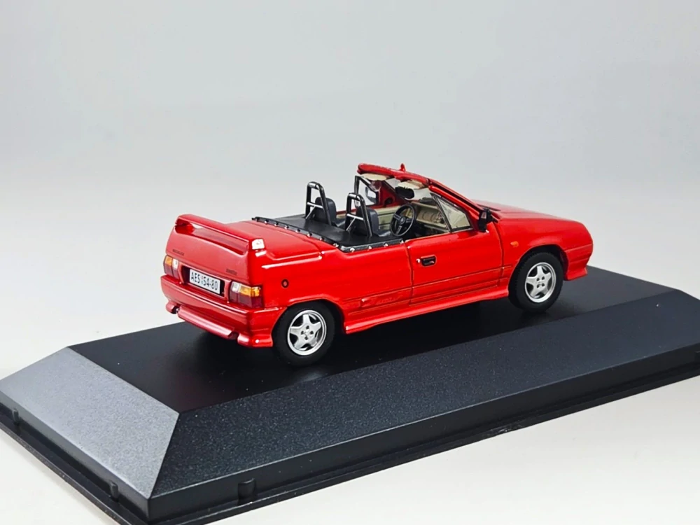 Škoda MTX Roadster 1:43 DeAgostini časopis s modelem
