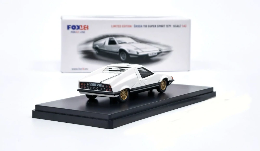 Škoda 110 Super Sport 1971 1:43 Foxtoys