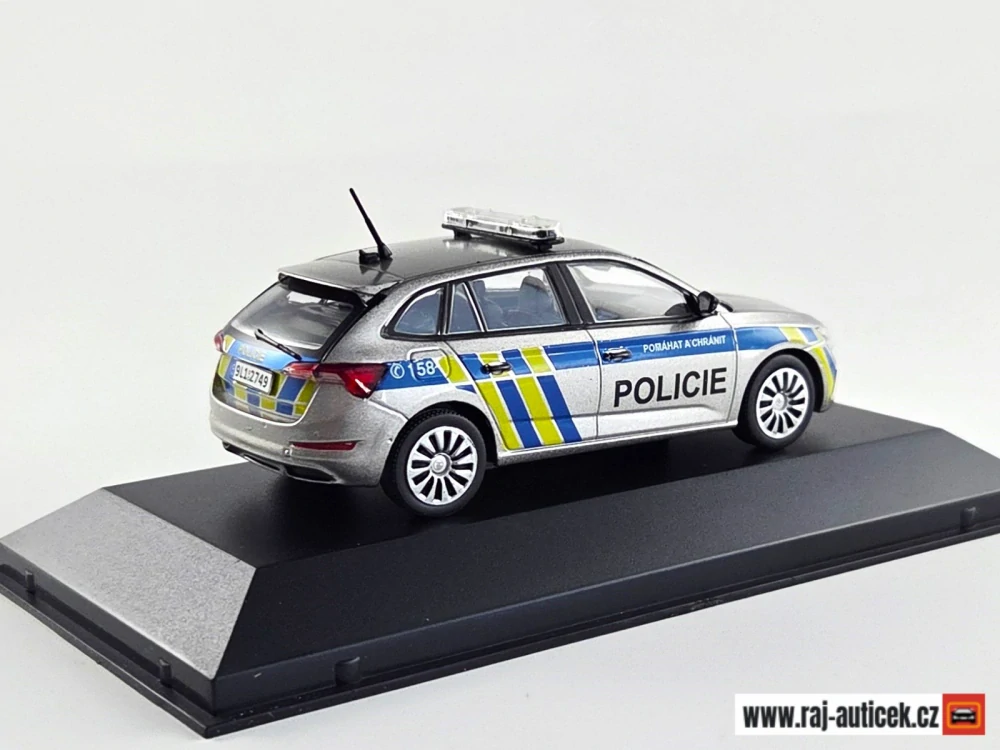 Škoda Scala policie 1:43 DeAgostini Kaleidoskop slavných vozů časopis s modelem