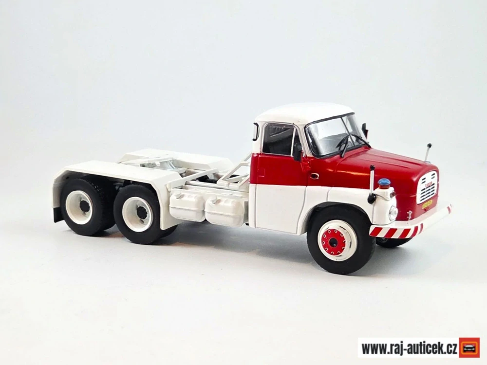 Tatra T148 NT 6x6 červenobílá 1:43 časopis Kultovní Náklaďáky s modelem