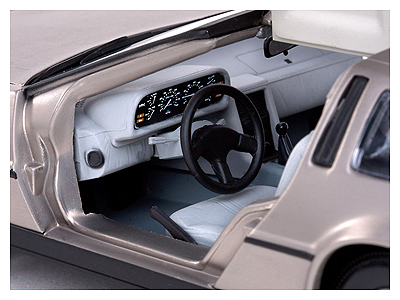 DeLorean DMC-12 1:18 Sun Star