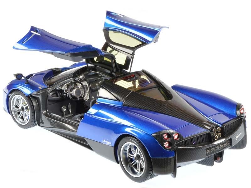 Pagani Huayra 1:18 Welly