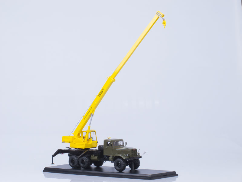 KrAZ 255B jeřáb 1:43