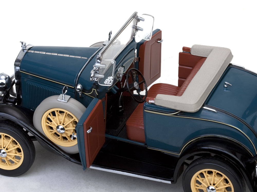 Ford T-Model Roadster 1:18 Sun Star