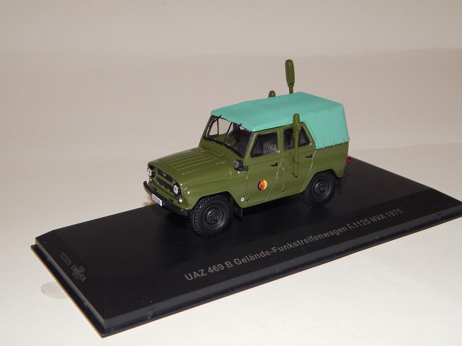 UAZ 469 rádio verze, R1125