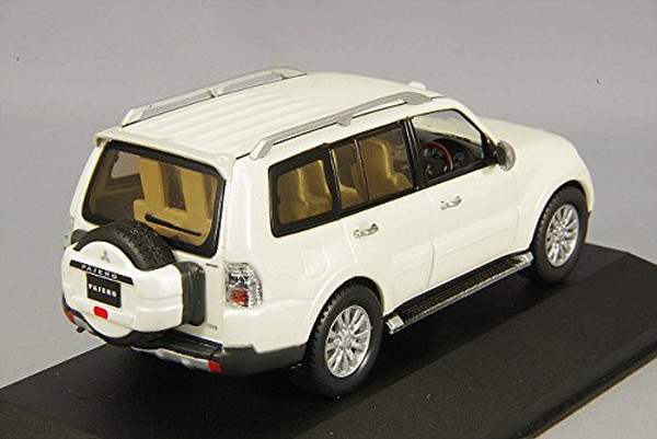 Mitsubishi Pajero 4WD 1:43 First 43