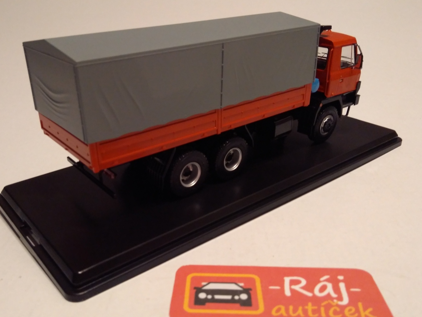 Tatra 815 V26 červená s plachtou 1:43 Premium ClassiXXs