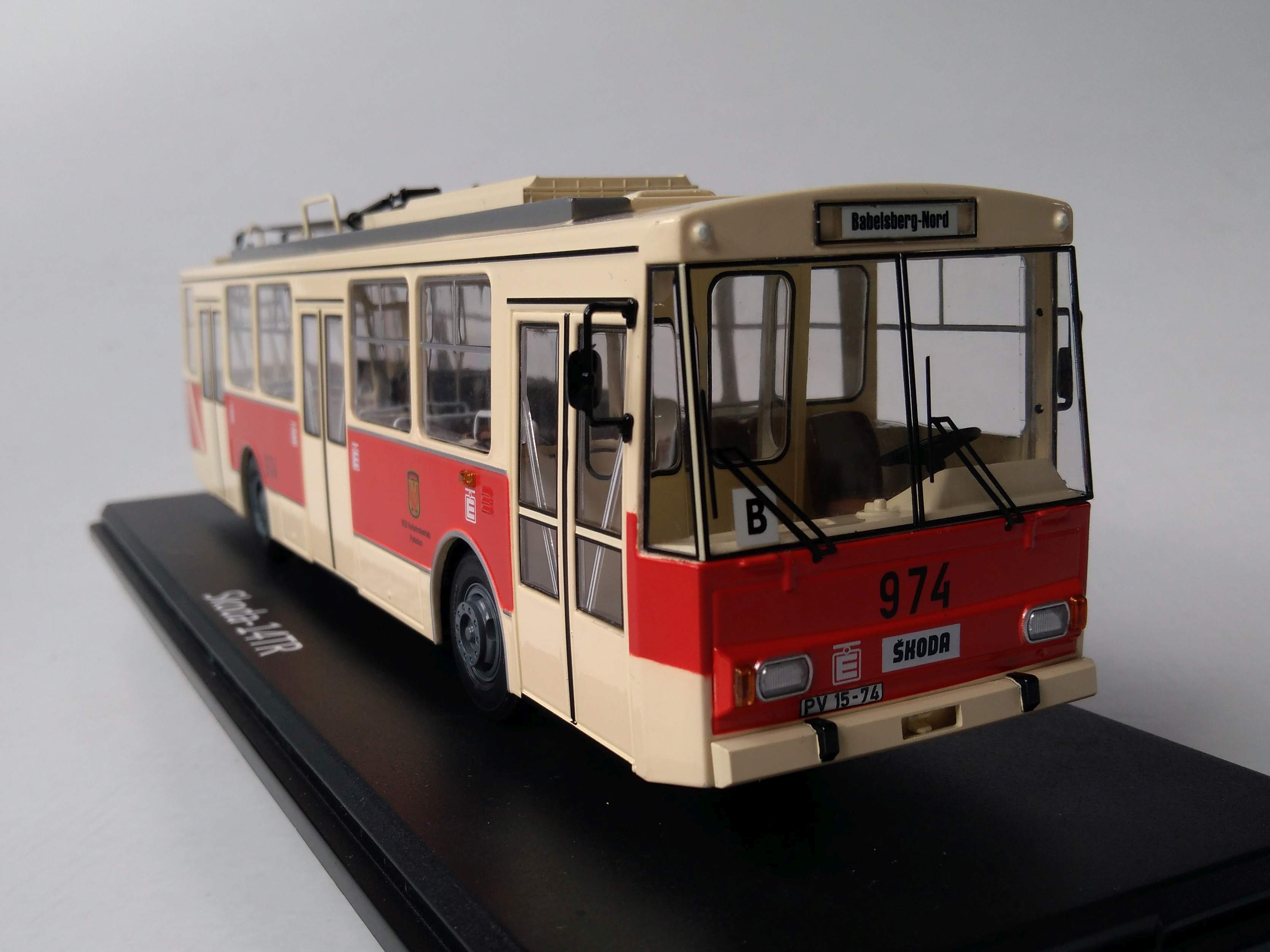 Škoda 14Tr trolejbus Postdam 1:43 Premium ClassiXXs