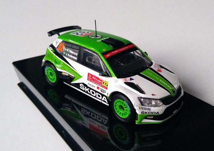 Škoda Fabia R5, No.32 1:43 IXO