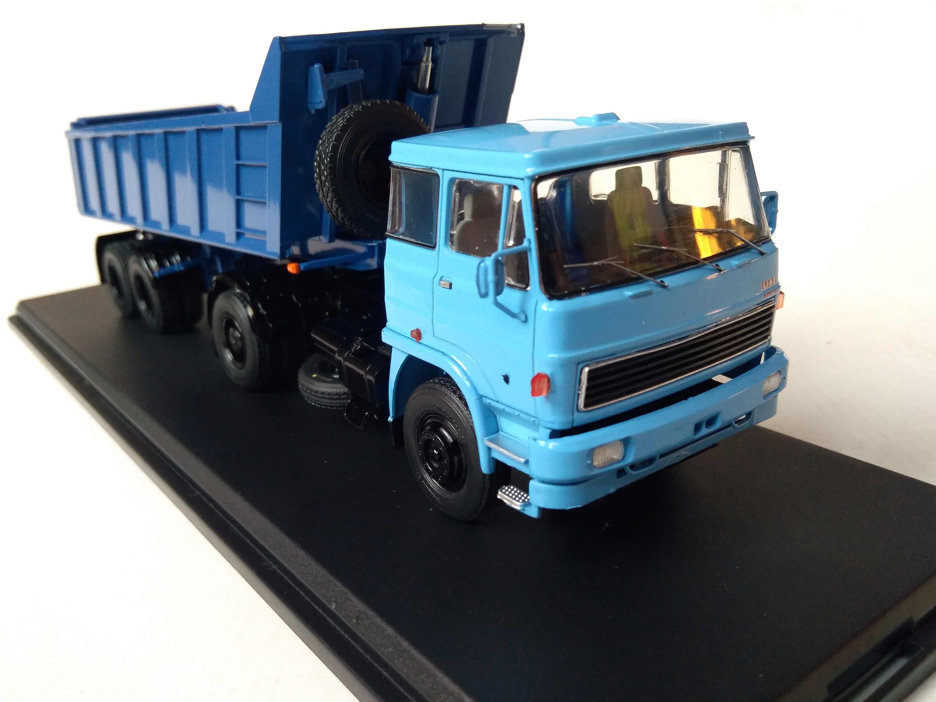 LIAZ 100 se sklápěčkovým návěsem 1:43 Premium ClassiXXs