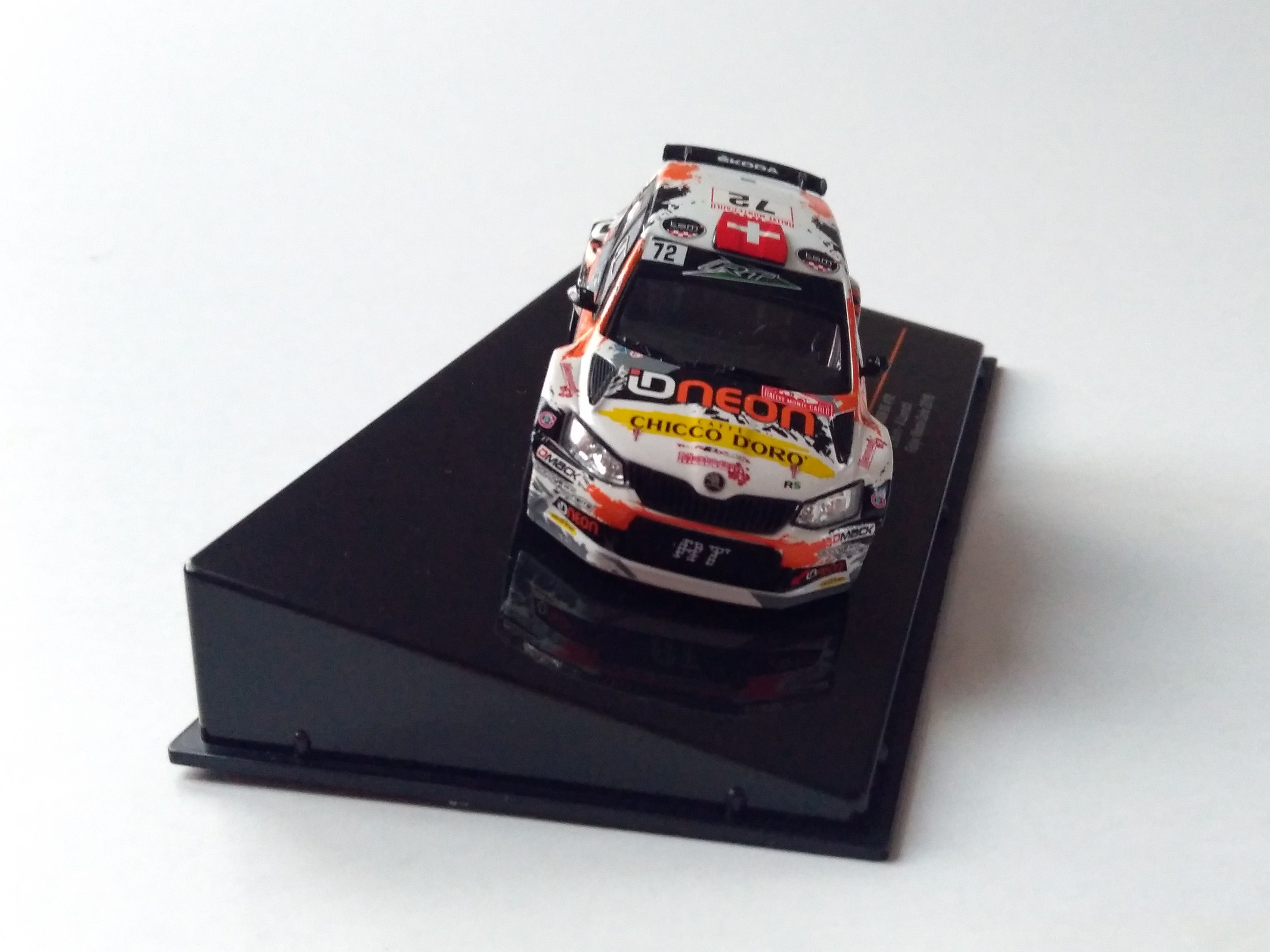 Škoda Fabia R5 no.72 WRC 2018 1:43 IXO