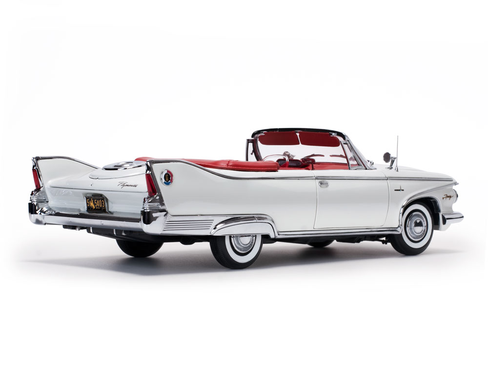 Plymouth Fury Convertible 1:18 Sun Star