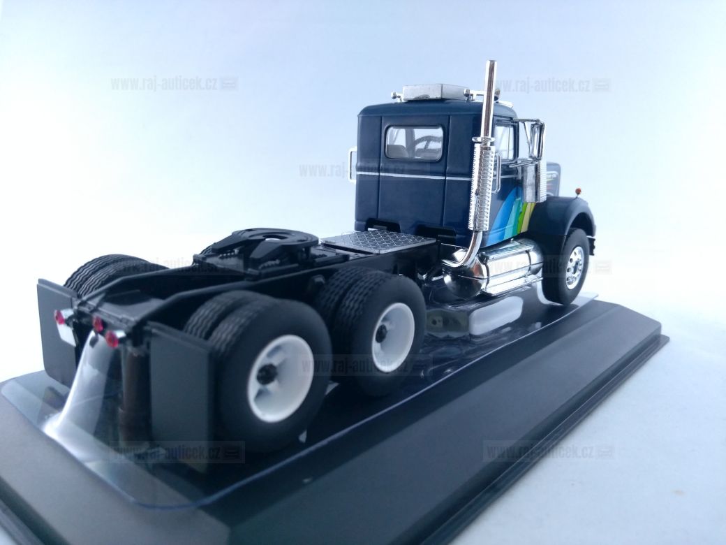White Westen Star 4864 1:43 IXO
