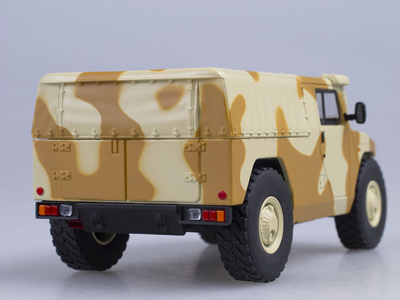 GAZ-233002 Tiger 1:43 SSM
