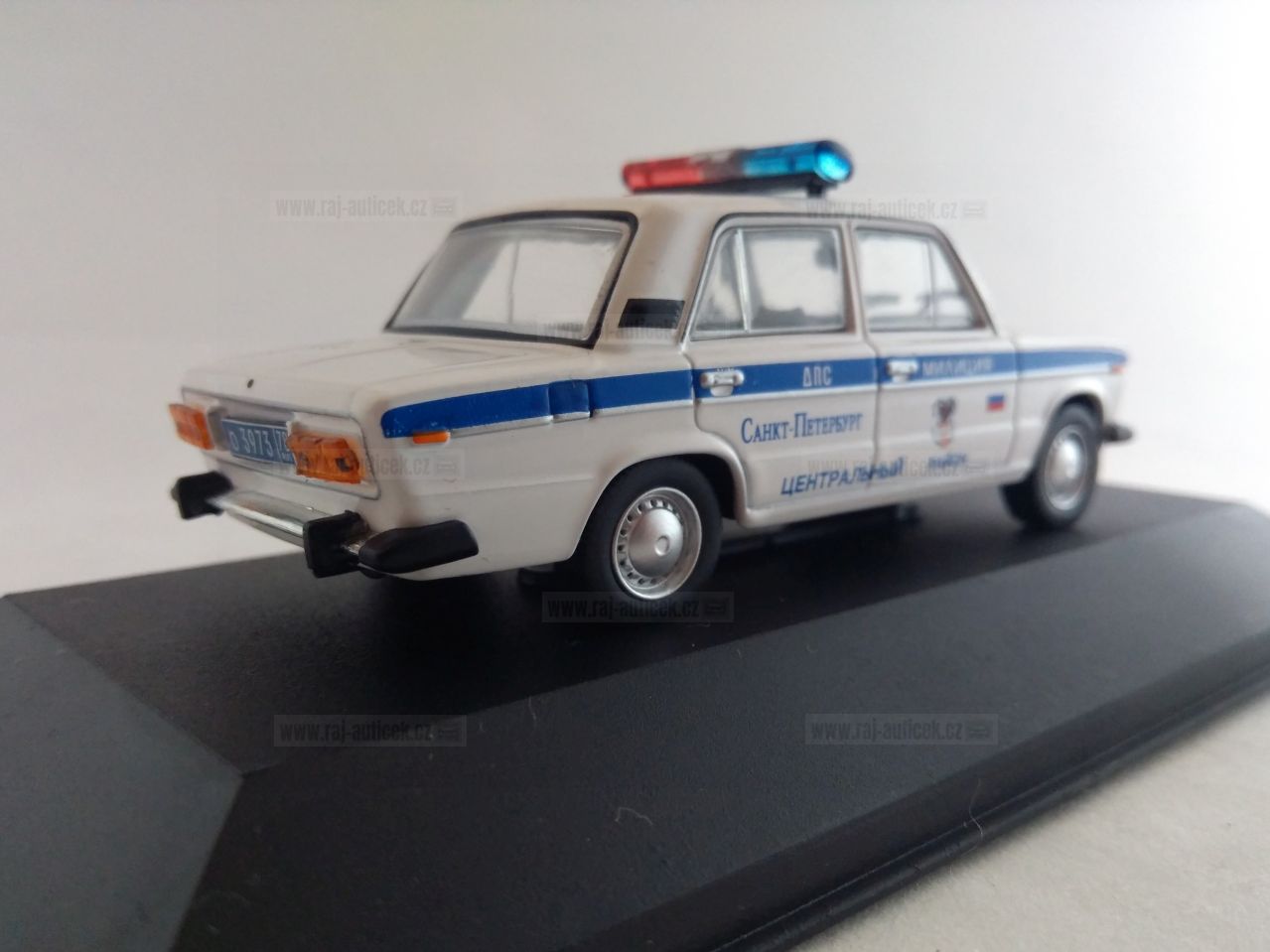 Lada 2106 policie 1:43 Atlas