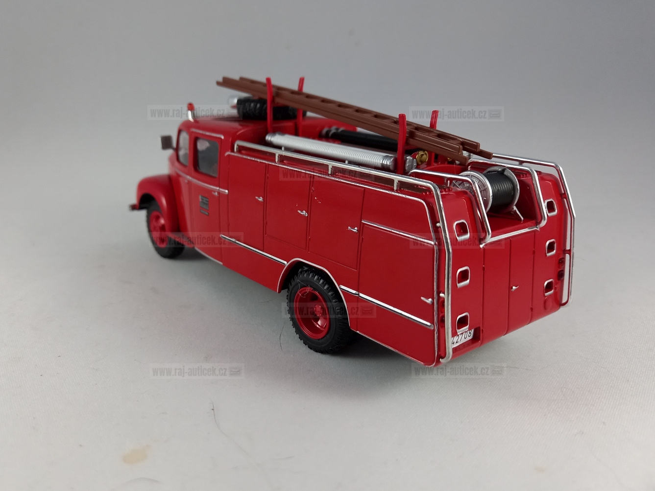 Ebro B35 hasiči 1:43