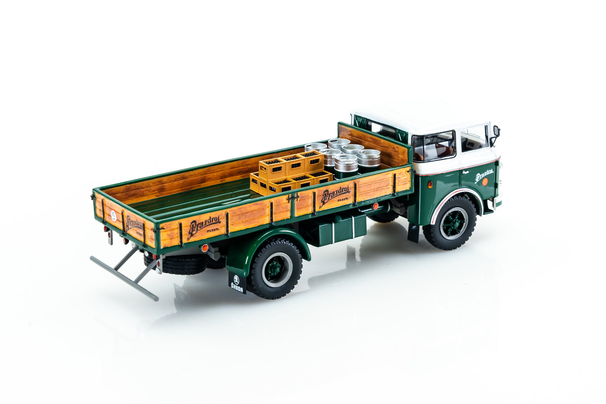 Škoda 706 RT Prazdroj 1:43 AutoCult