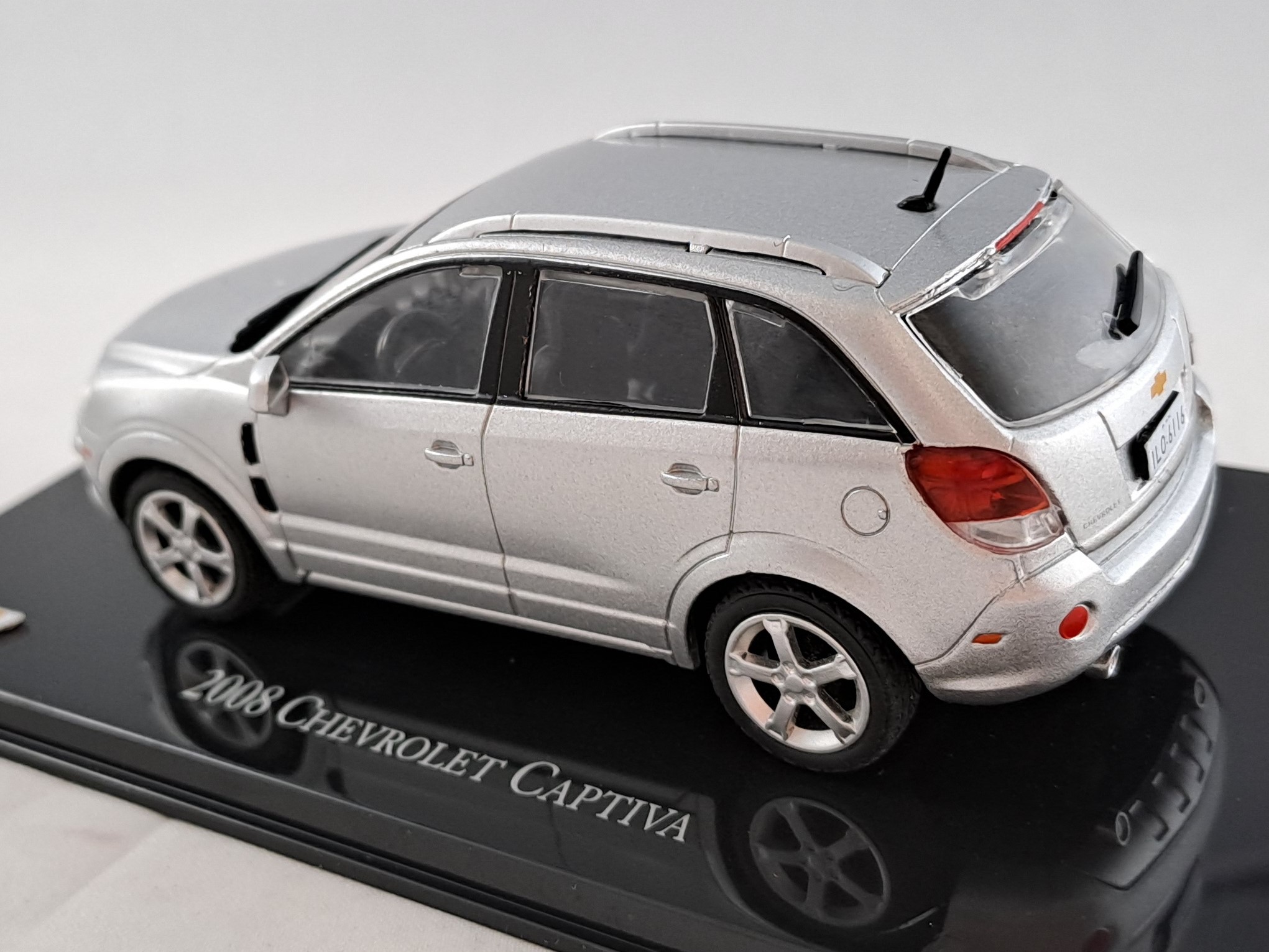 Chevrolet Captiva 1:43 Altaya