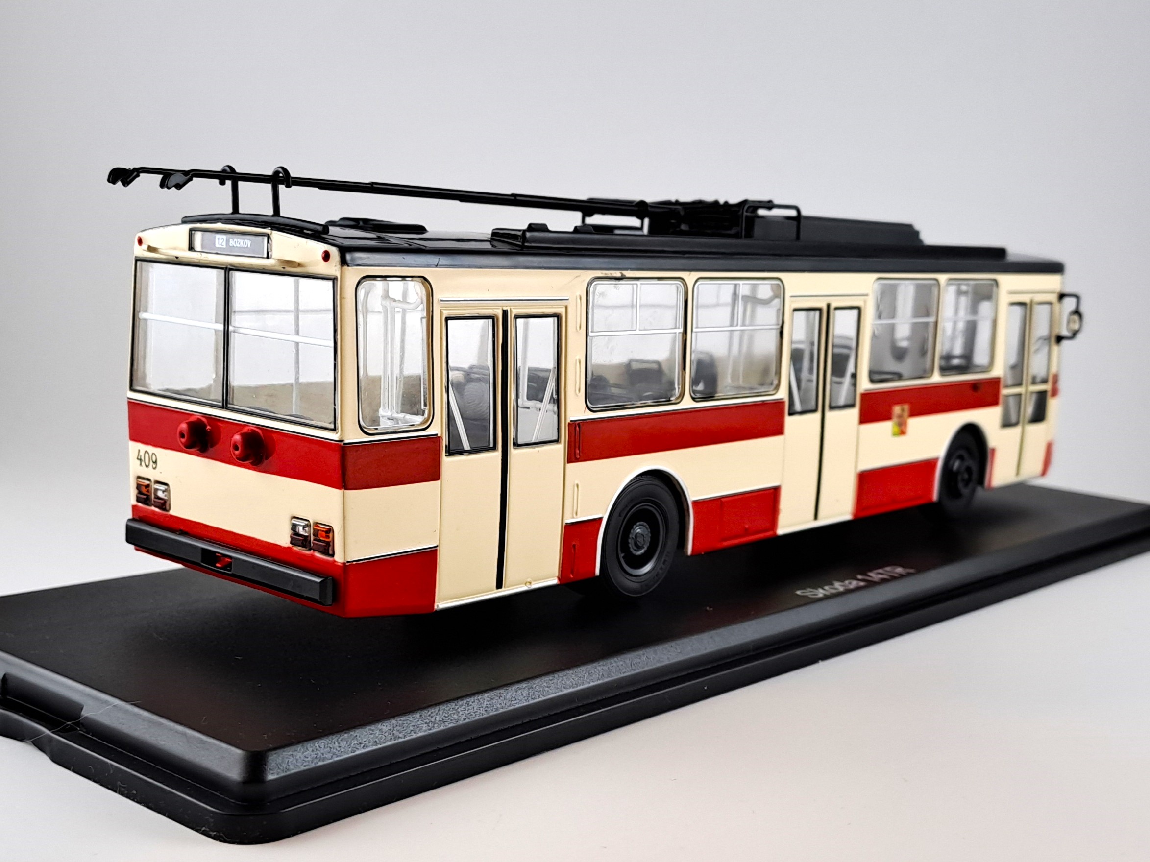 Škoda 14Tr trolejbus Plzeň 1:43 Premium ClassiXXs