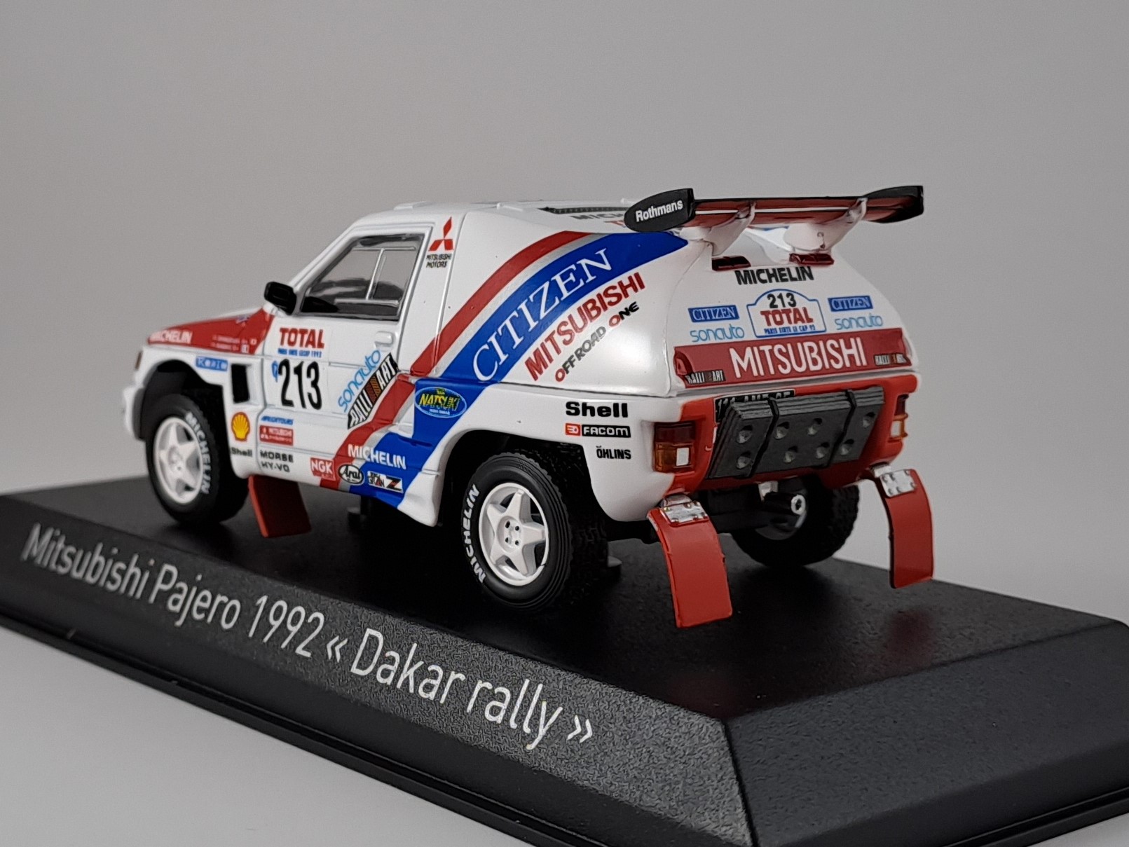 Mitsubishi Pajero 1992 Shinozuka 1:43 Norev