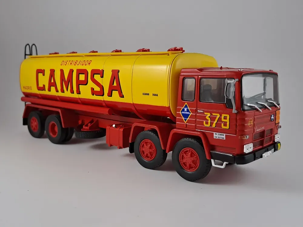 Pegaso 1086/52 1:43 Altaya
