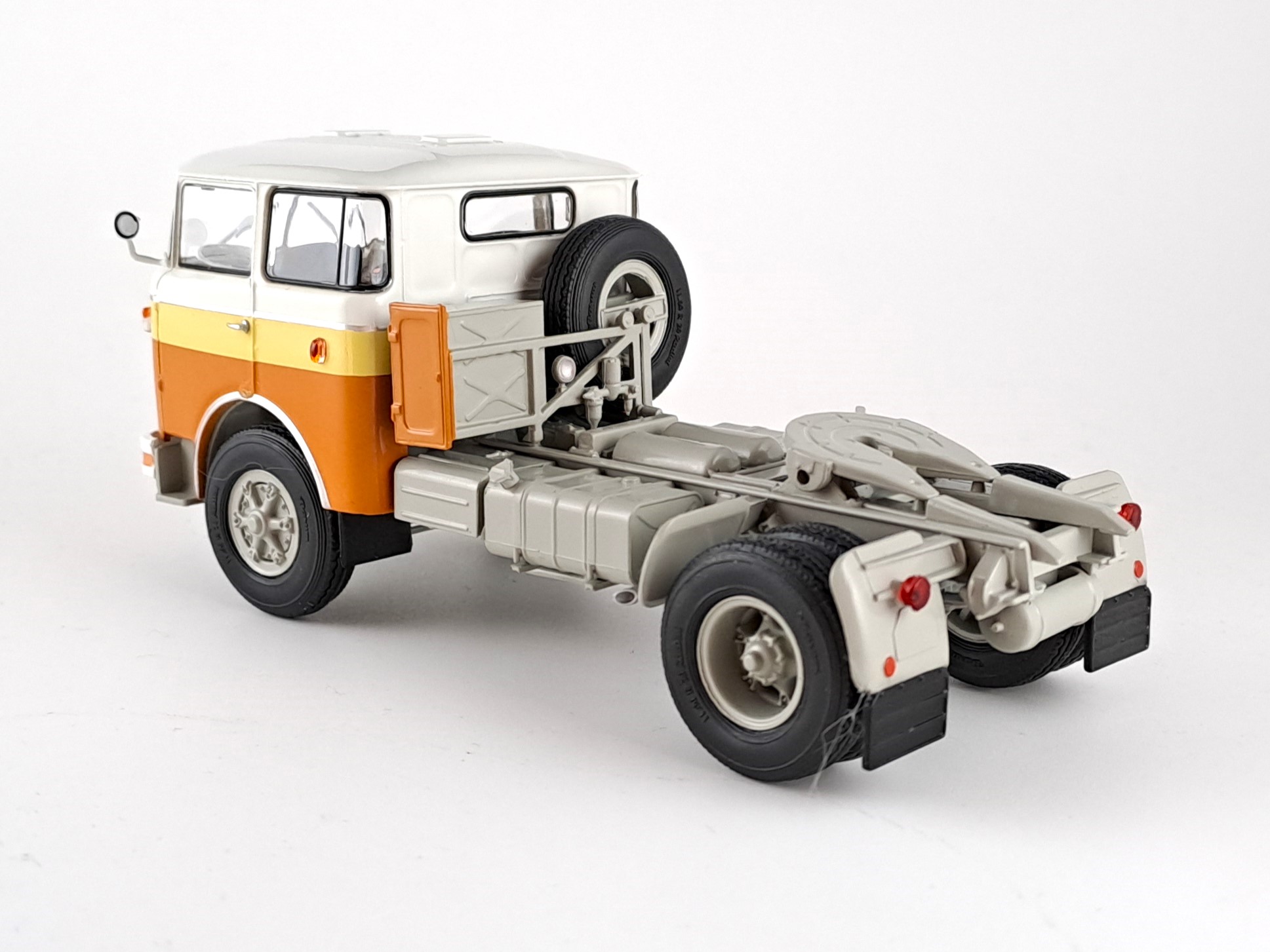 Škoda Liaz 706 RTTN 1:43 Auto Historia