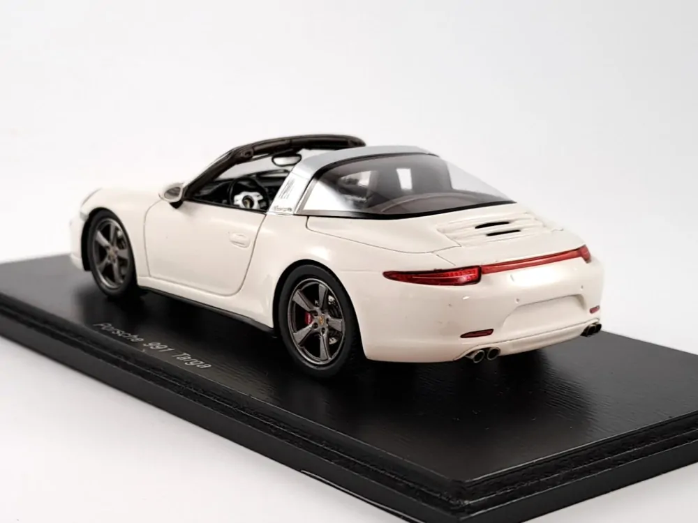 Porsche 911 (991) Targa 1:43 Spark