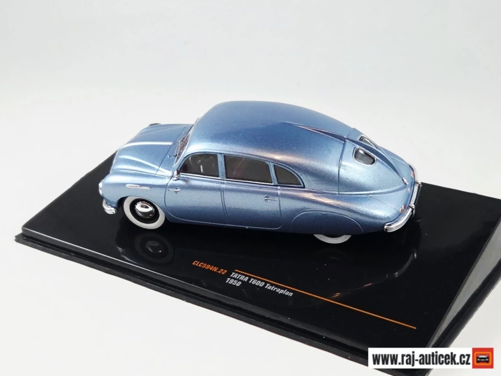 Tatra T600 Tatraplan 1950 1:43 IXO