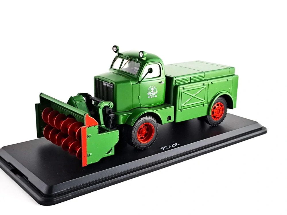 sněhová fréza RS-2M 1:43 ModelPro