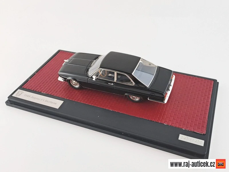 Jaguar FT Bertone 1:43 Matrix