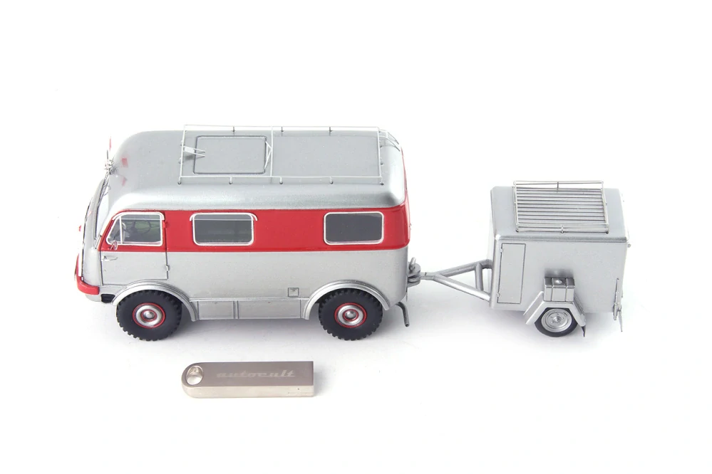 Tatra 805 Zikmund Hanzelka 1:43 Autocult "10 Years of AutoCult"