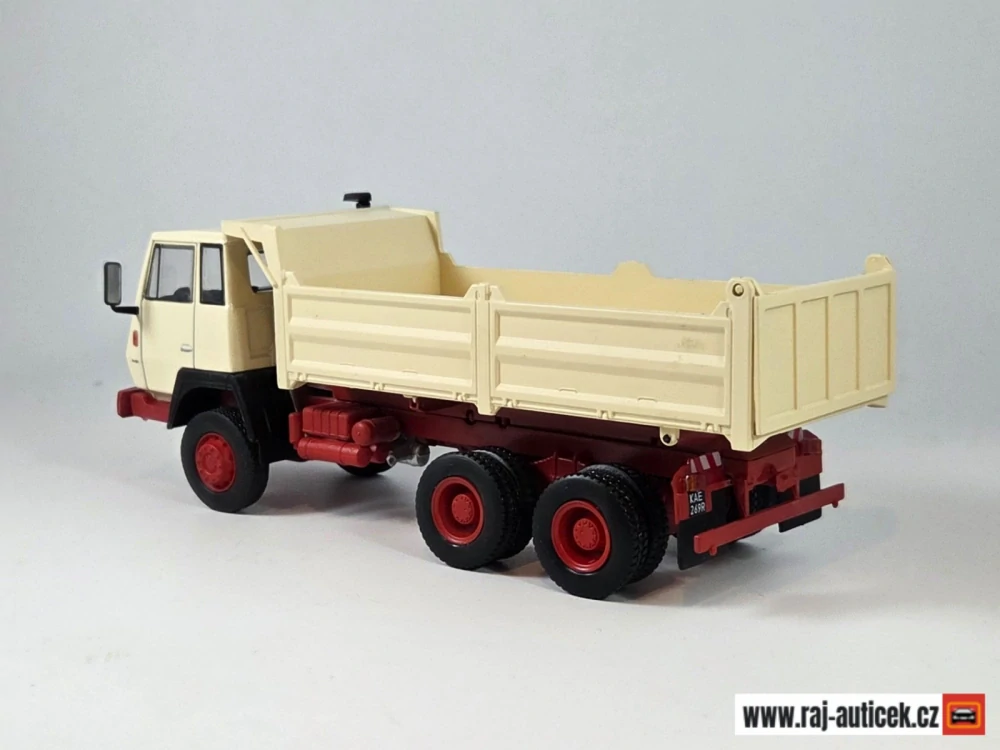 Steyr 1491 1:43 časopis Kultovní Náklaďáky č.80 s modelem