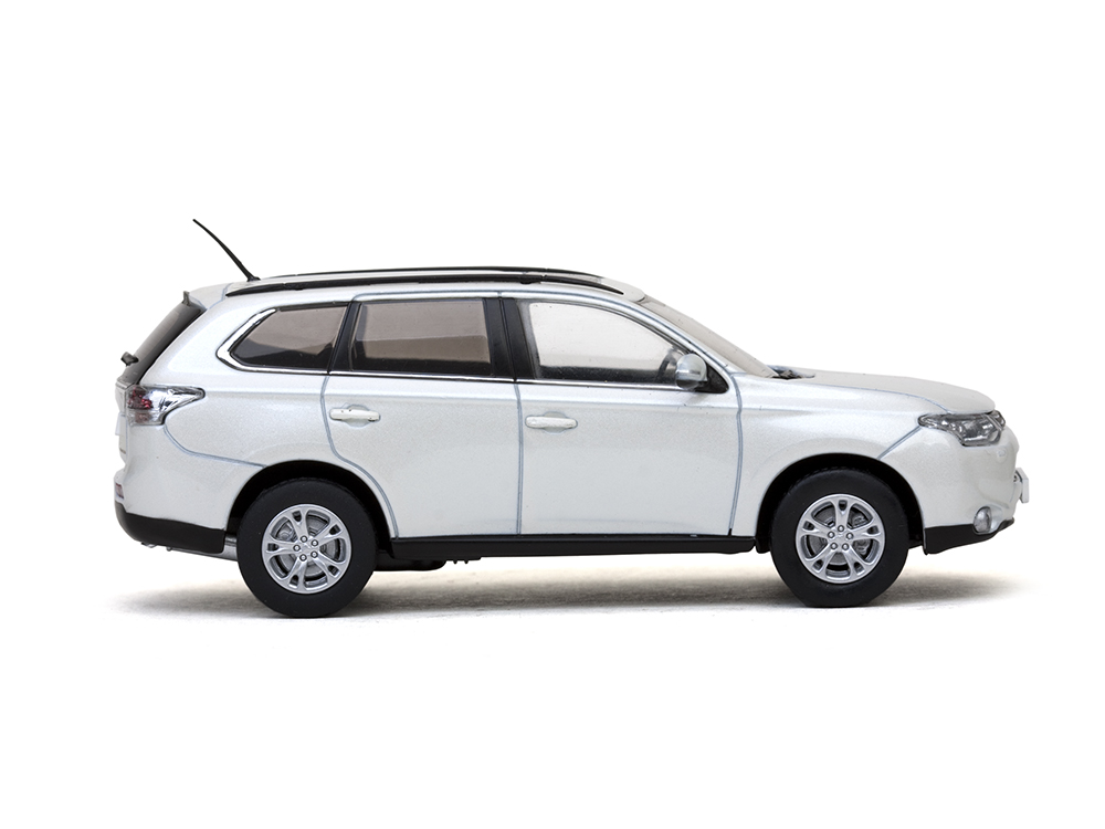 Mitsubishi Outlander 1:43 Vitesse