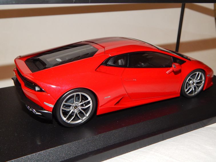 Lamborghini Huracan 1:18 Kyosho
