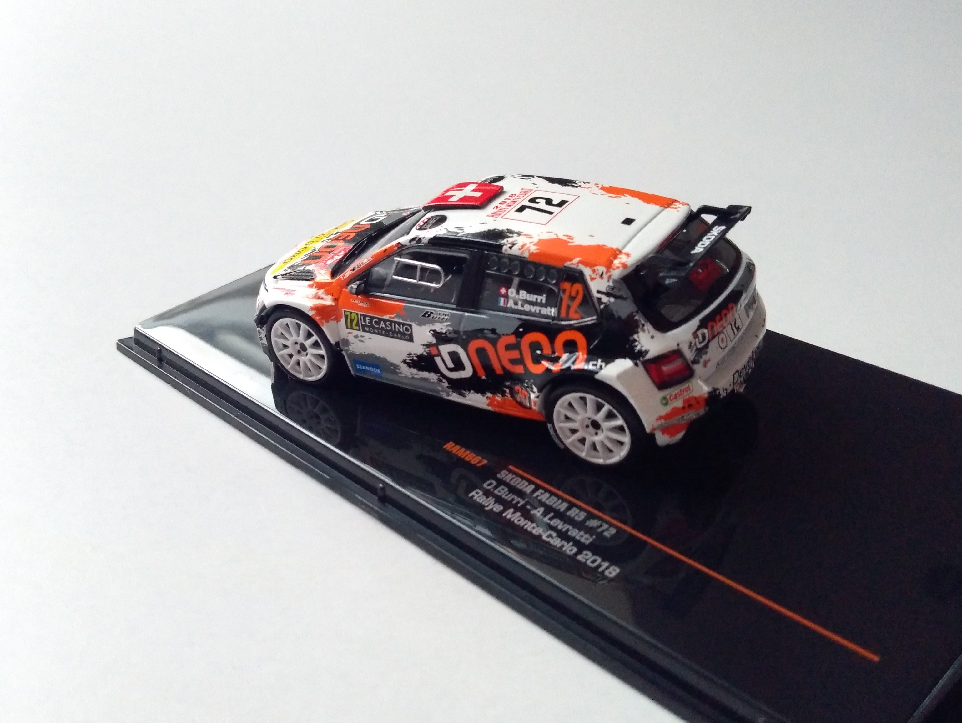 Škoda Fabia R5 no.72 WRC 2018 1:43 IXO