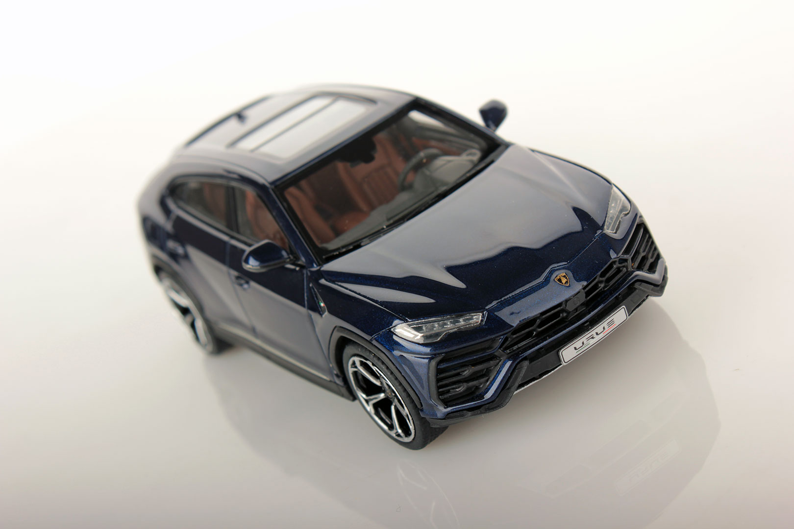 Lamborghini urus игрушка