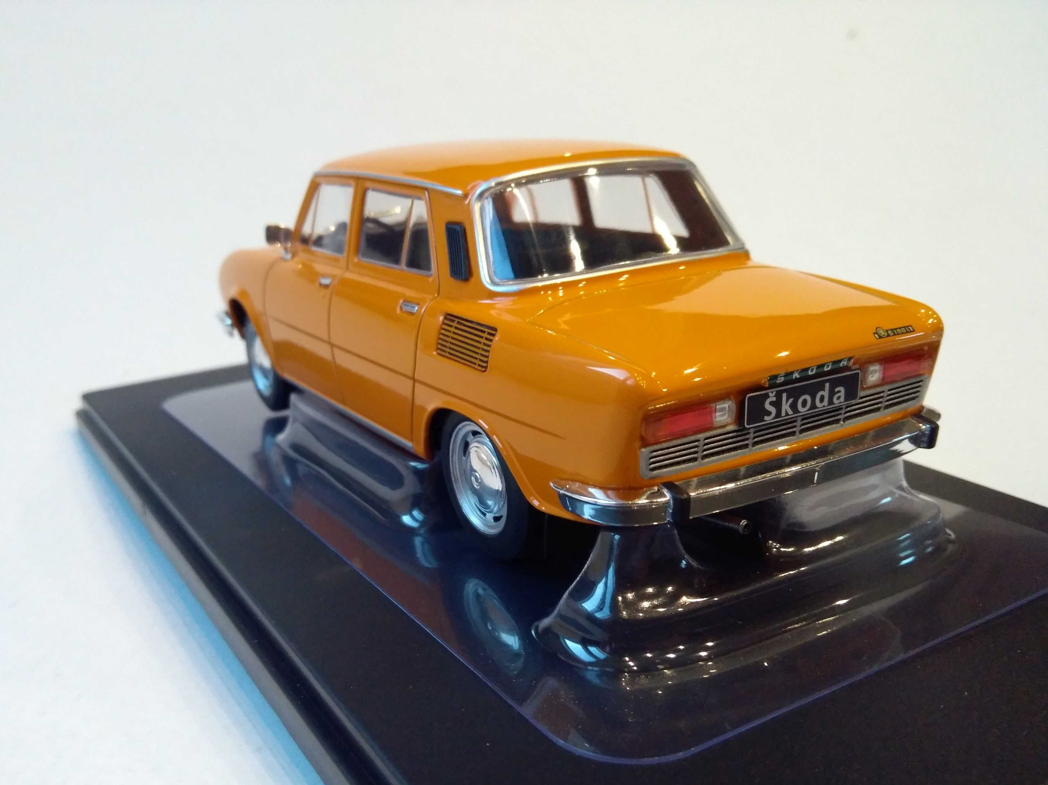 Škoda 100L 1:24 Whitebox