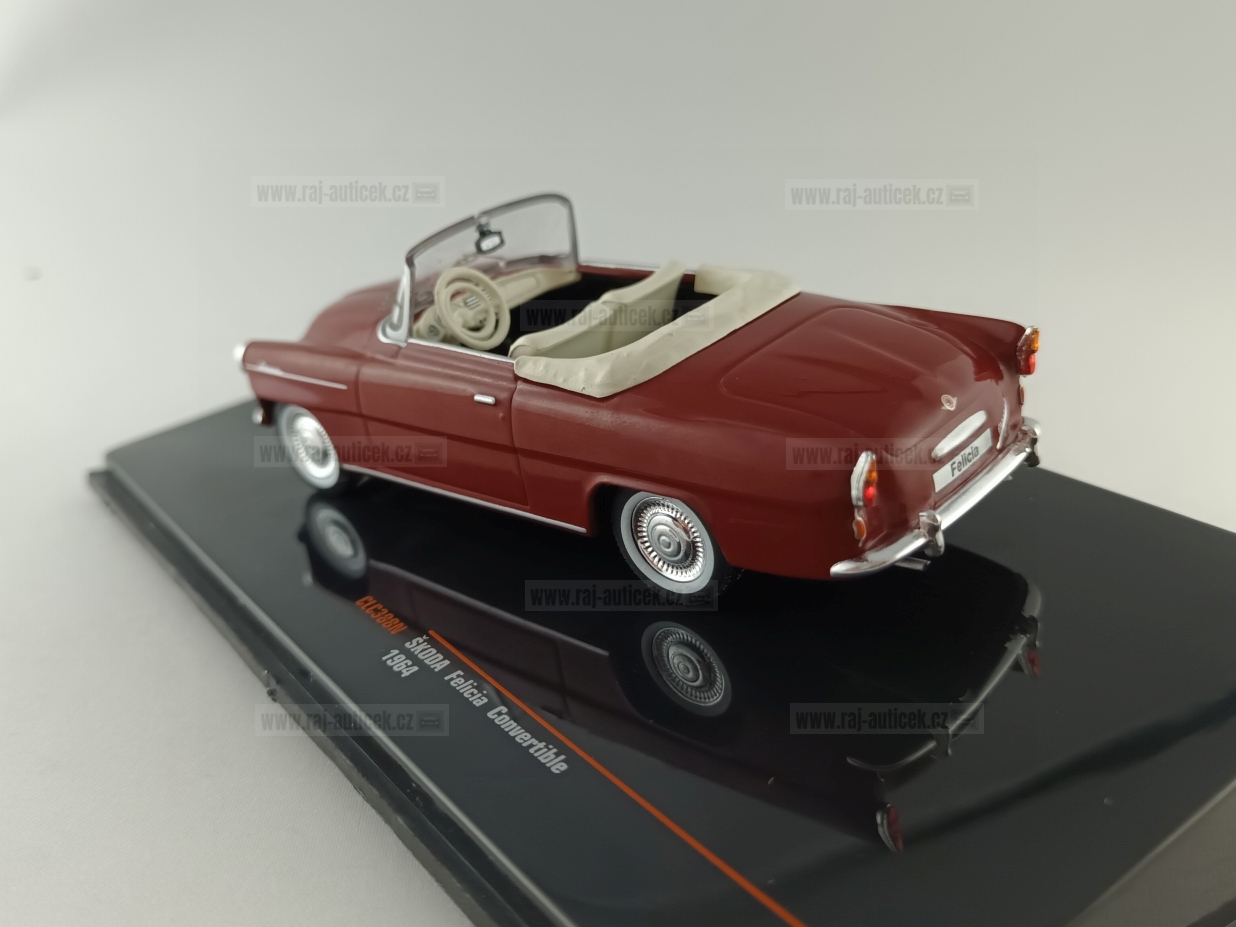 Škoda Felicia Cabrio 1:43 IXO