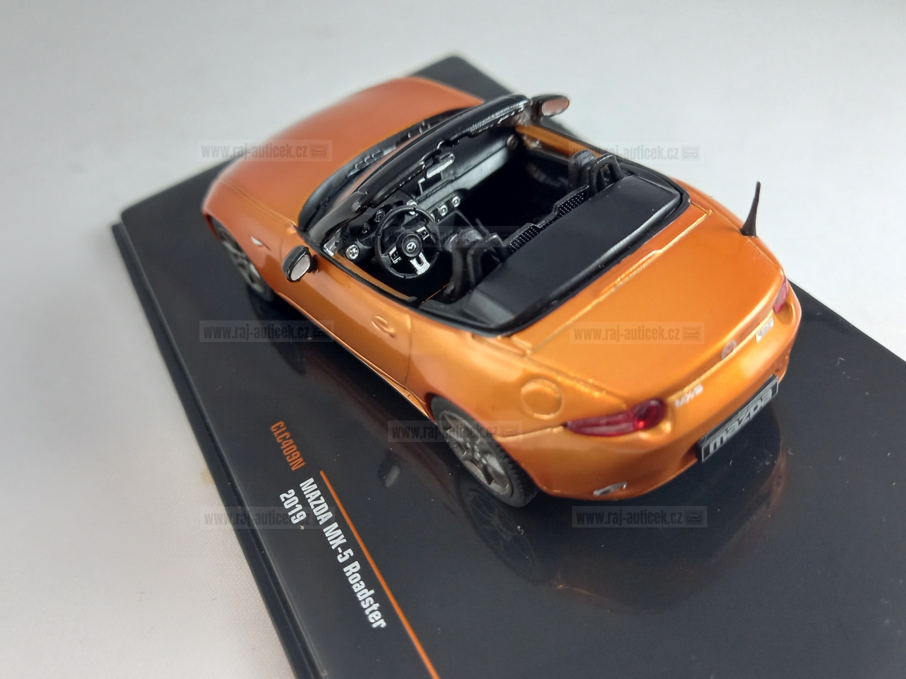 Mazda MX-5 ND 1:43 IXO
