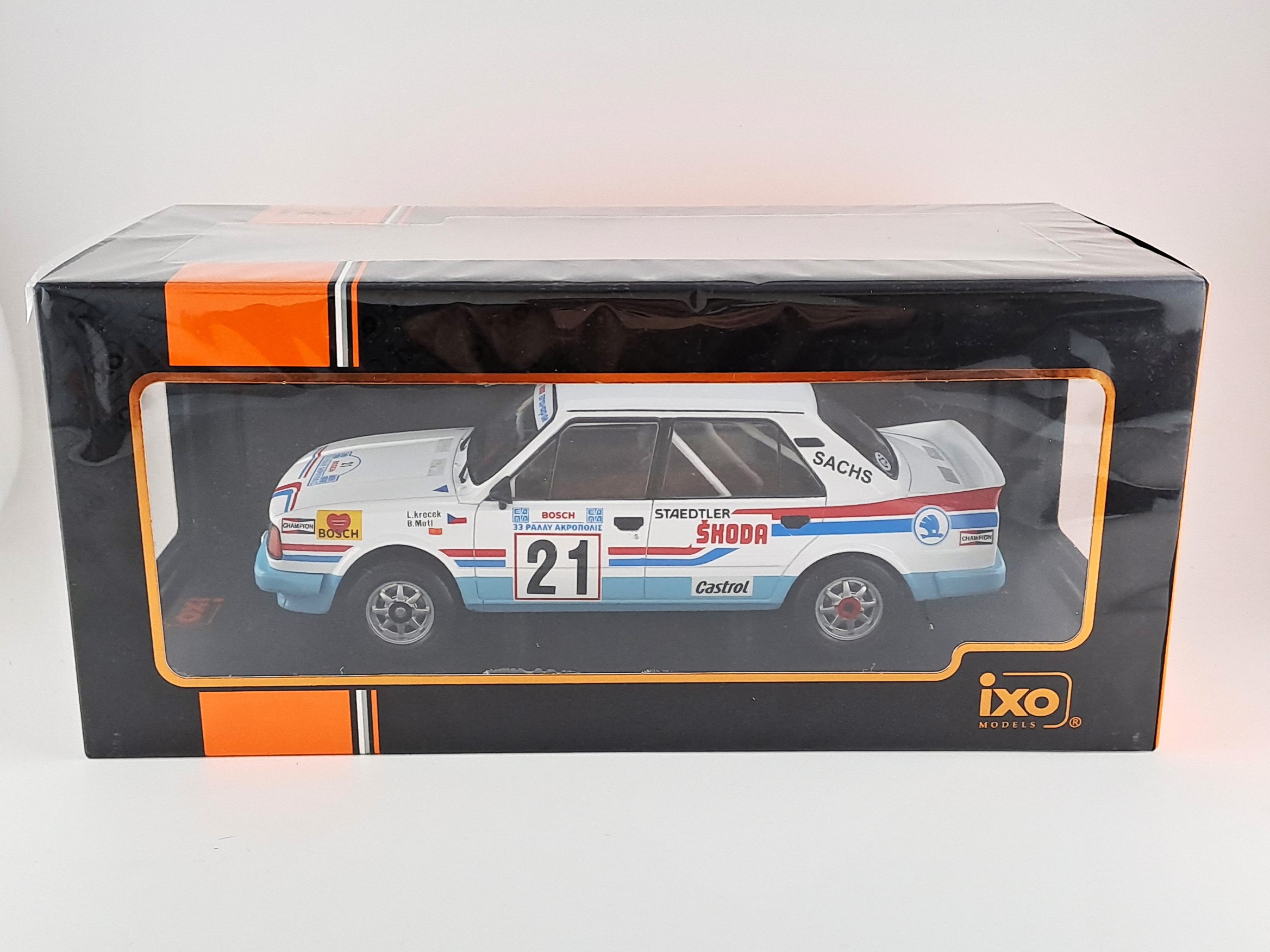 Škoda 130 LR, No.21, WRC, Rally Acropolis, L.Krecek/B.Motl, 1986 1:18 IXO