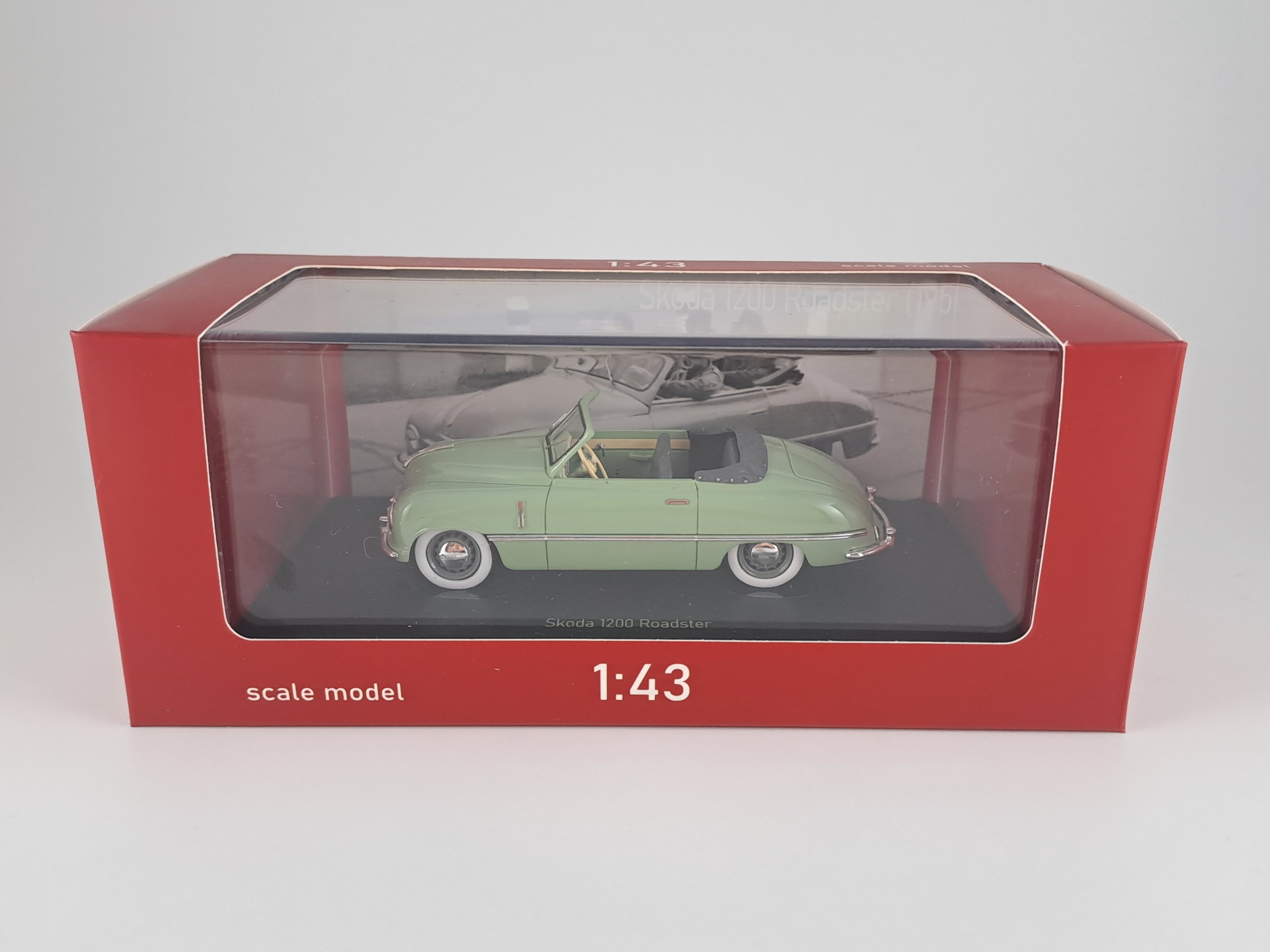 Škoda 1200 roadster open 1:43 AutoCult