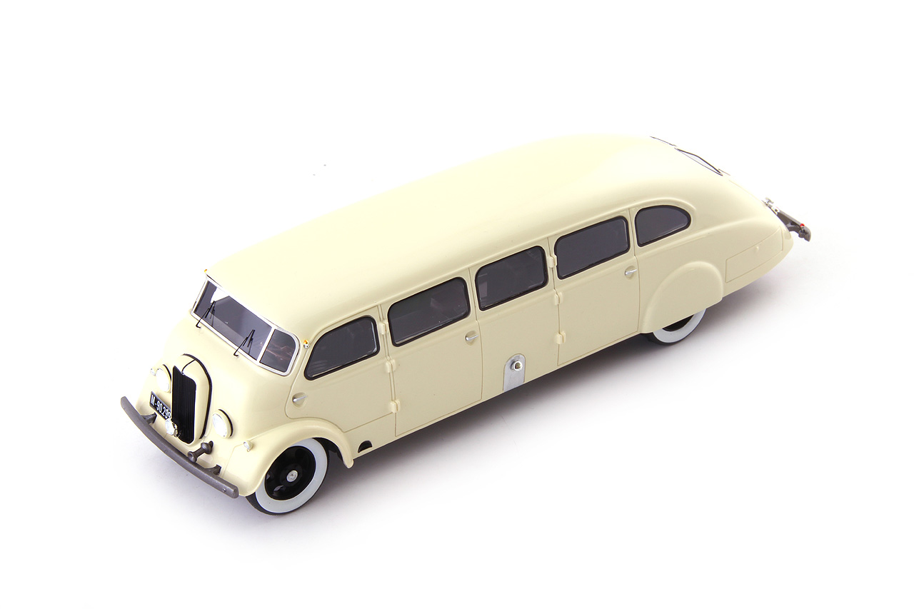 Baťův autokar Sodomka 1937 SET OF THE YEAR 1:43 Autocult
