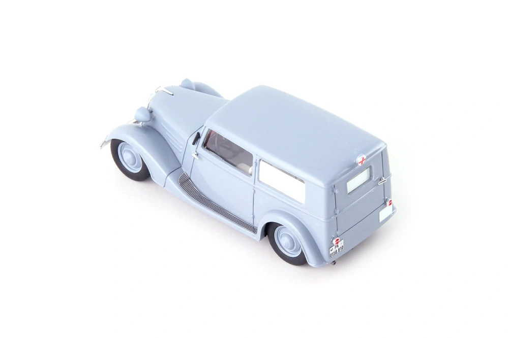 Tatra 57B sanitka Sodomka 1:43 AutoCult
