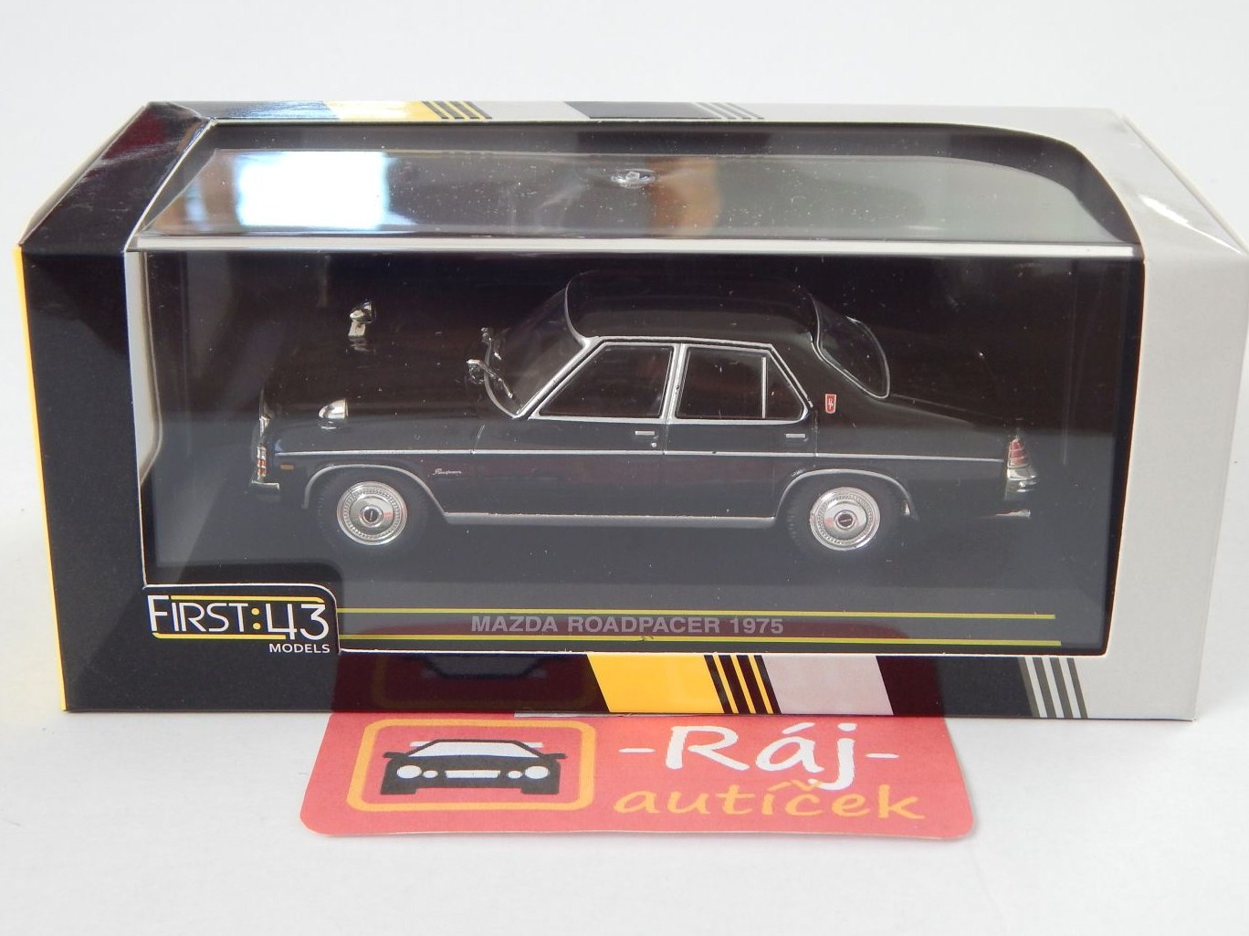 Mazda Roadpacer 1:43