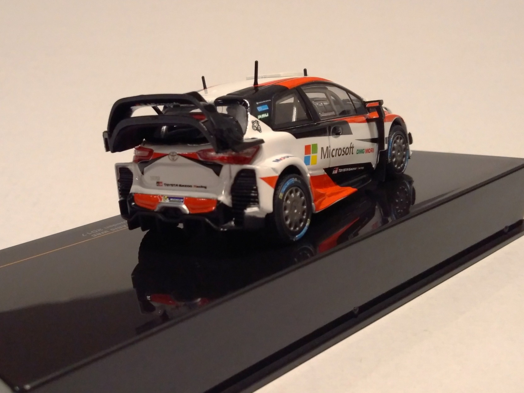 Toyota Yaris WRC 1:43 IXO