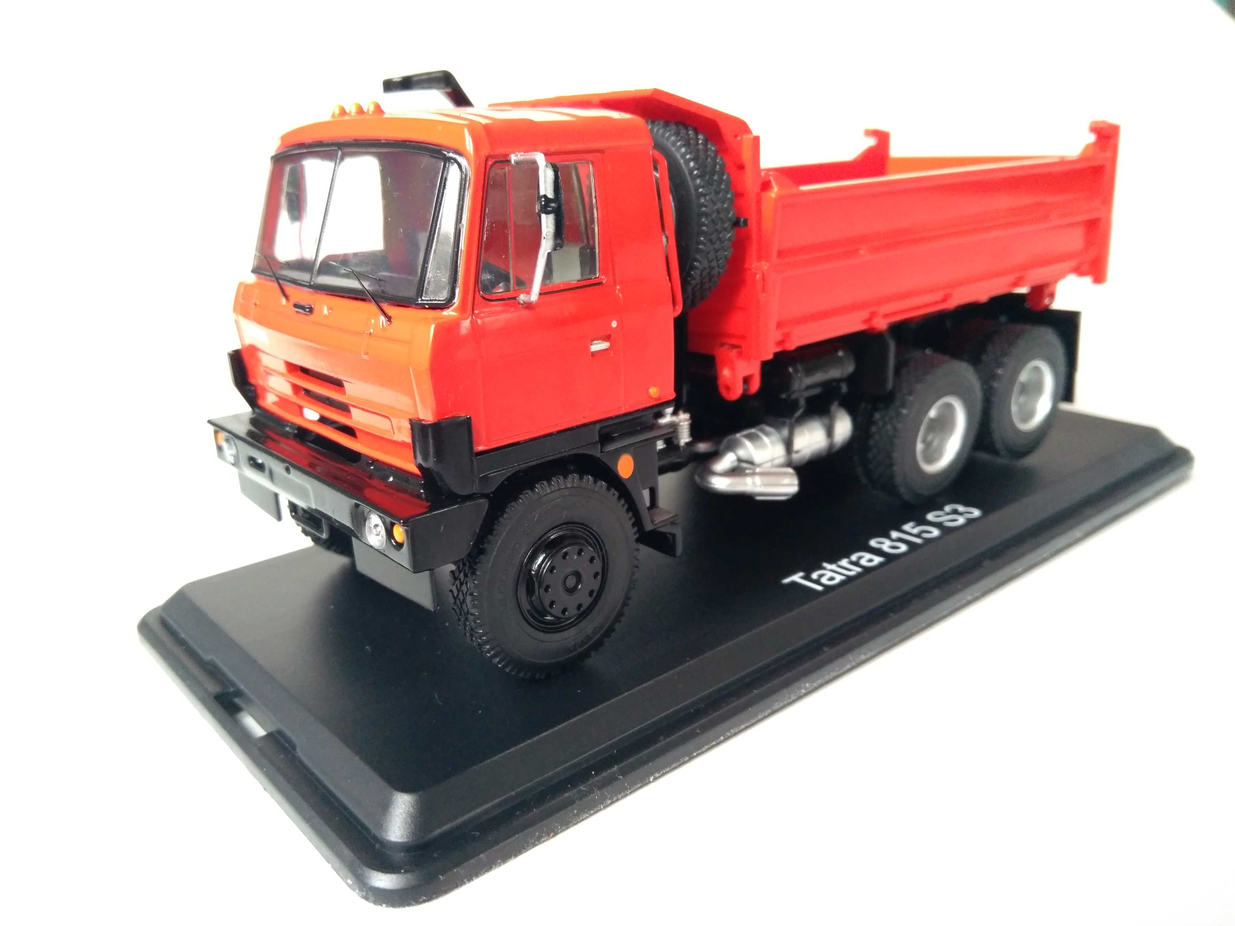 Tatra 815 S3 červená 1:43 Premium ClassiXXs