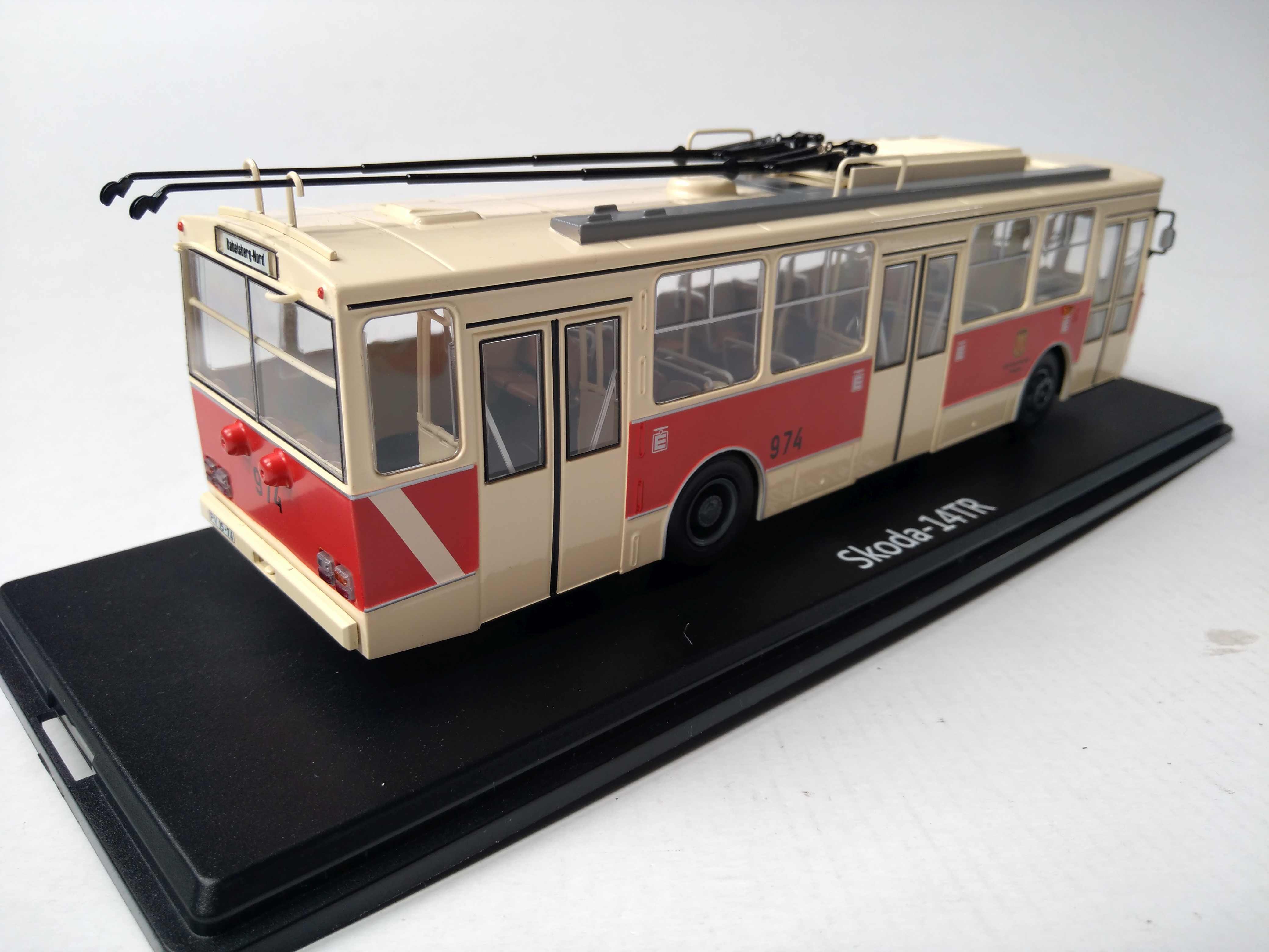 Škoda 14Tr trolejbus Postdam 1:43 Premium ClassiXXs