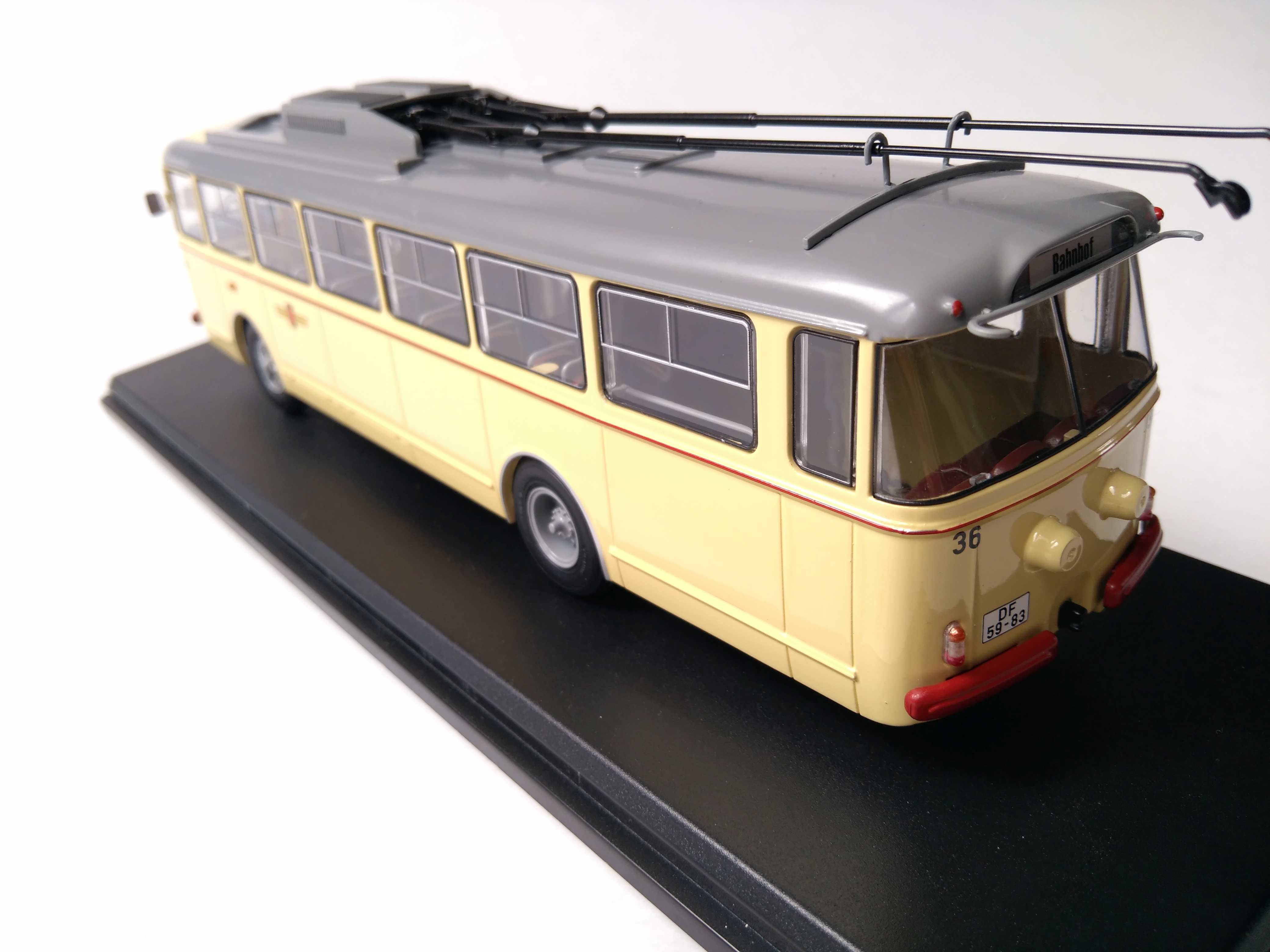 Škoda 9Tr trolejbus Potsdam 1:43 Premium ClassiXXs